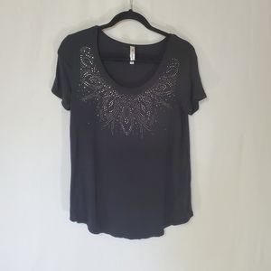 Black sparkly tee shirt